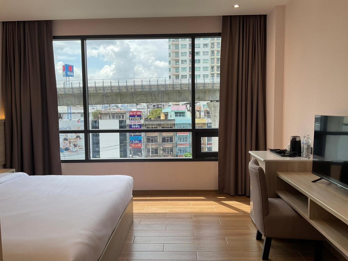 35 Bow Hotel Bangkok Exterior photo